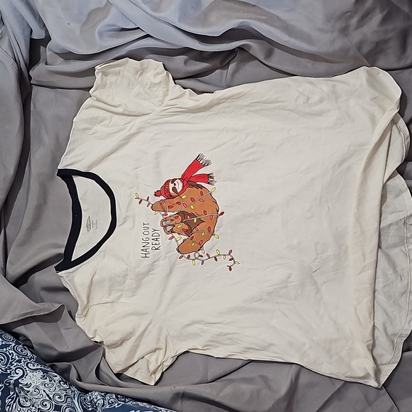 NWT XL OLD NAVY CHRISTMAS SLOTH - Picture 1 of 4